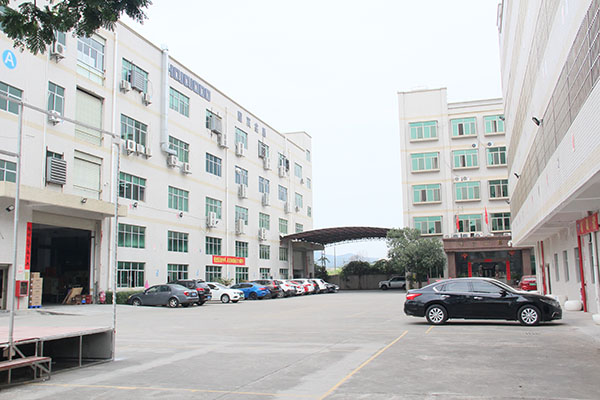 《RFID天下网》：RFID智能卡/腕带定制化制造商，，，，，深圳和记集团亮相IOTE 2019苏州物联网展