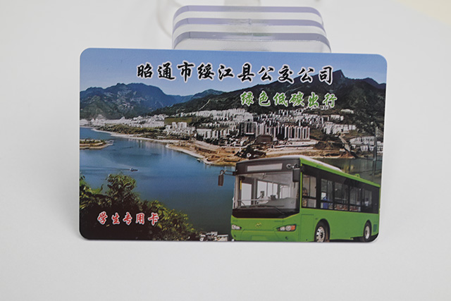四类智能卡使用时的保；；ひ!
