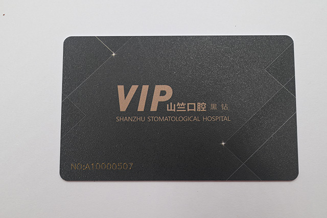 会员PVC卡制作比纸品印刷更重大，，工序更多